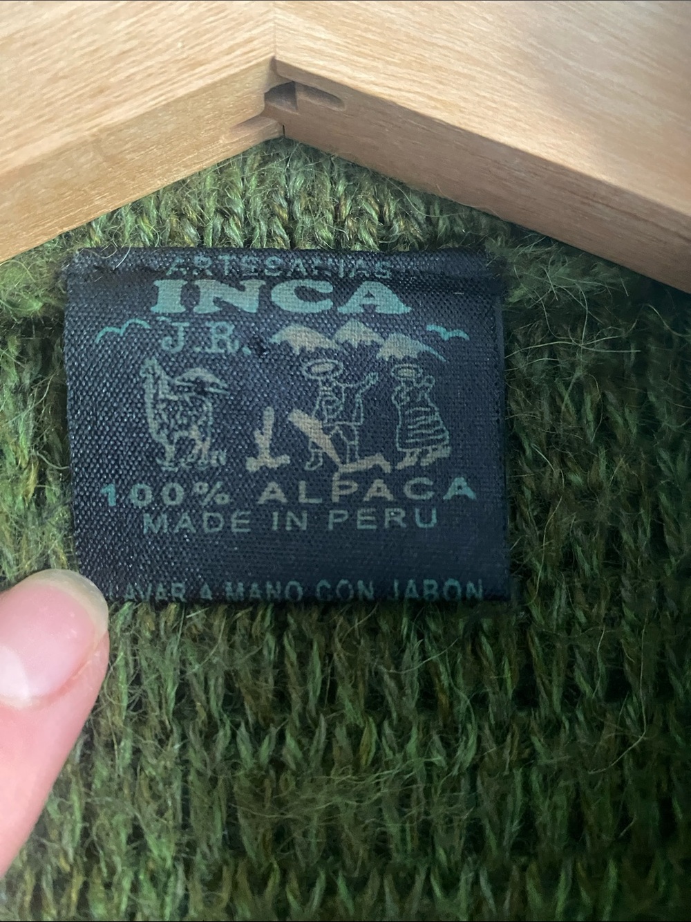 100% Alpaca Olive Long Cardigan Sweater - Picture 3 of 12